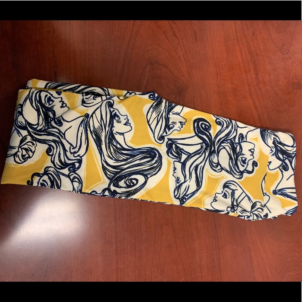 Lularoe Kids Leggings L/XL Disney Princesses
